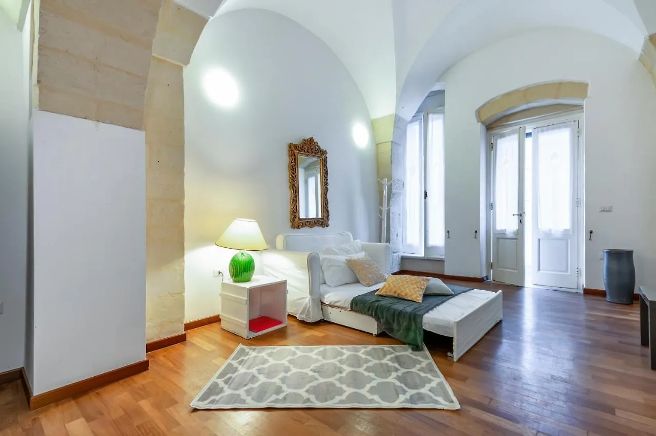 Yellow Loft - Lecce Selection 0*,  Italy