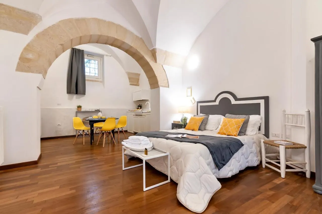 Yellow Loft - Lecce Selection Bed & Breakfast